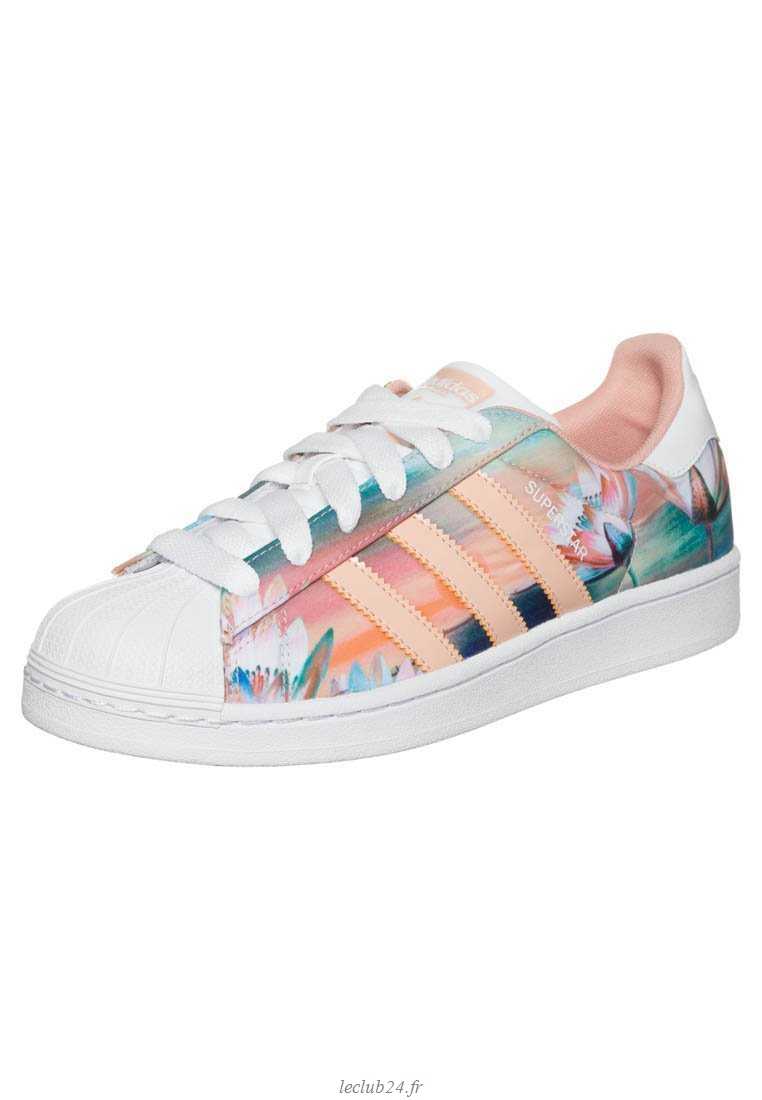 superstar adidas femme rose pale