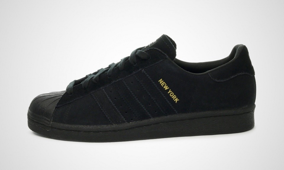 superstar cuir noir