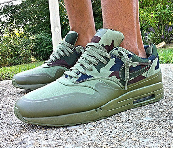 air max one camo