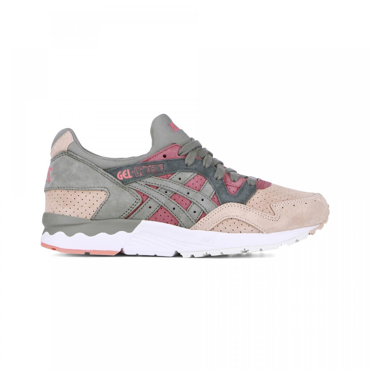 asics tiger beige
