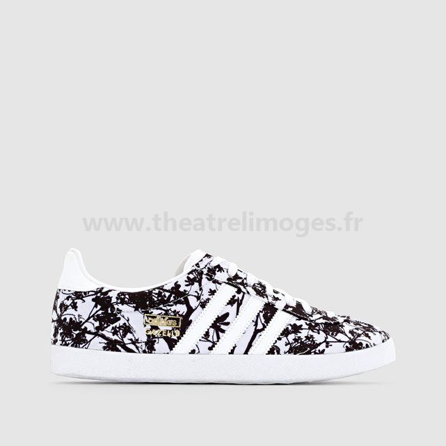 basket adidas fleuri femme