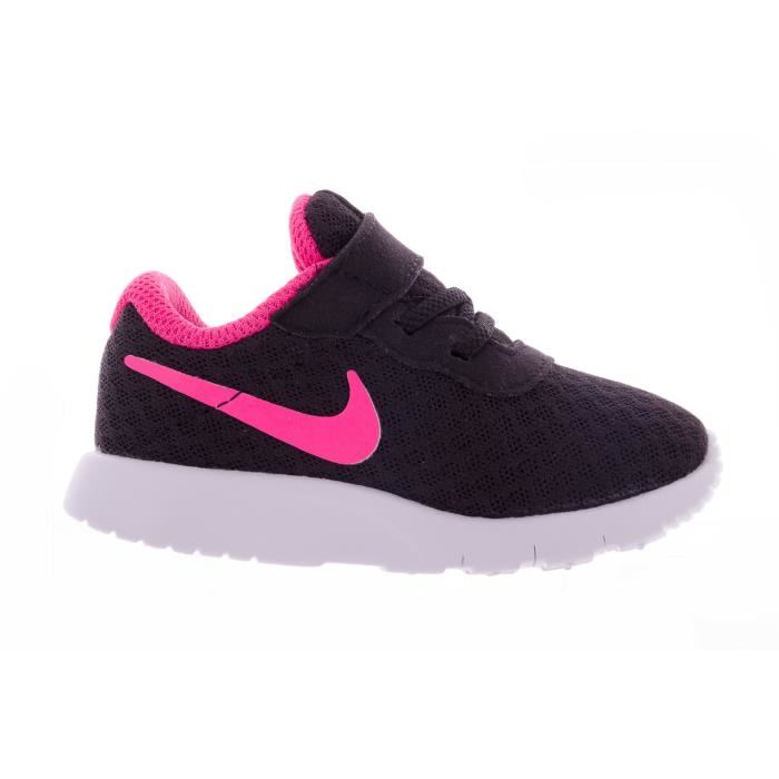 basket nike fille noir et rose