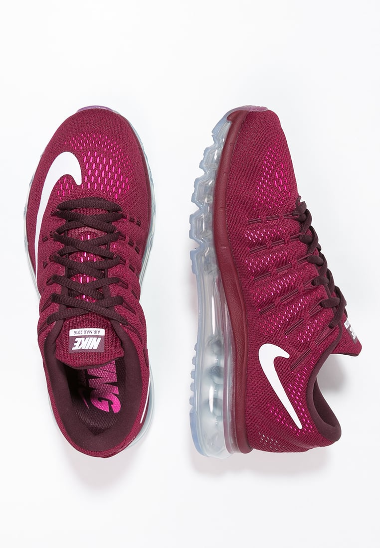 chaussure nike basketball femme